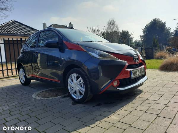 Toyota Aygo x-play - 7