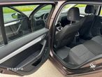 Skoda Octavia 1.6 TDI 4x4 Ambiente - 17