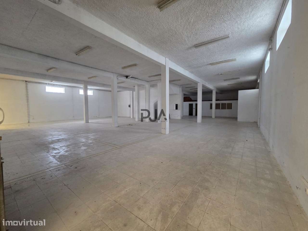 Arrumos para arrendar em Mangualde - Grande imagem: 2/4