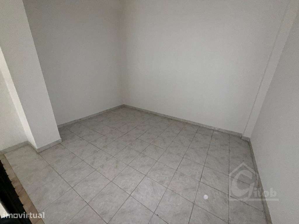 Escritório São Miguel das Encostas - Grande imagem: 4/6