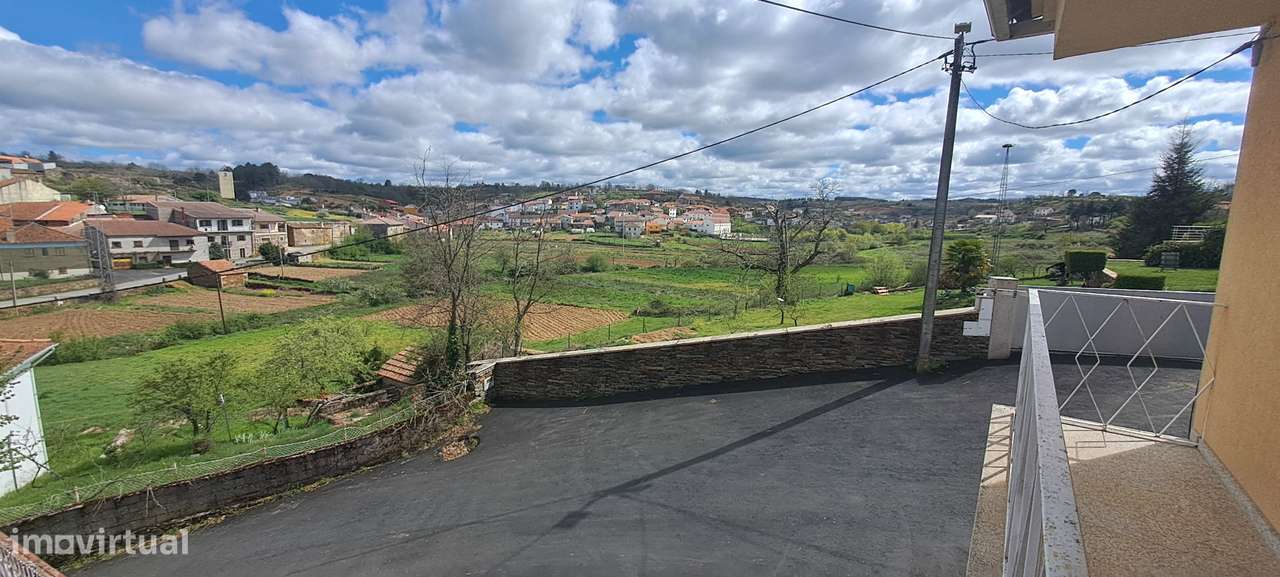 Moradia T5 Venda em São Martinho de Angueira,Miranda do Douro-30