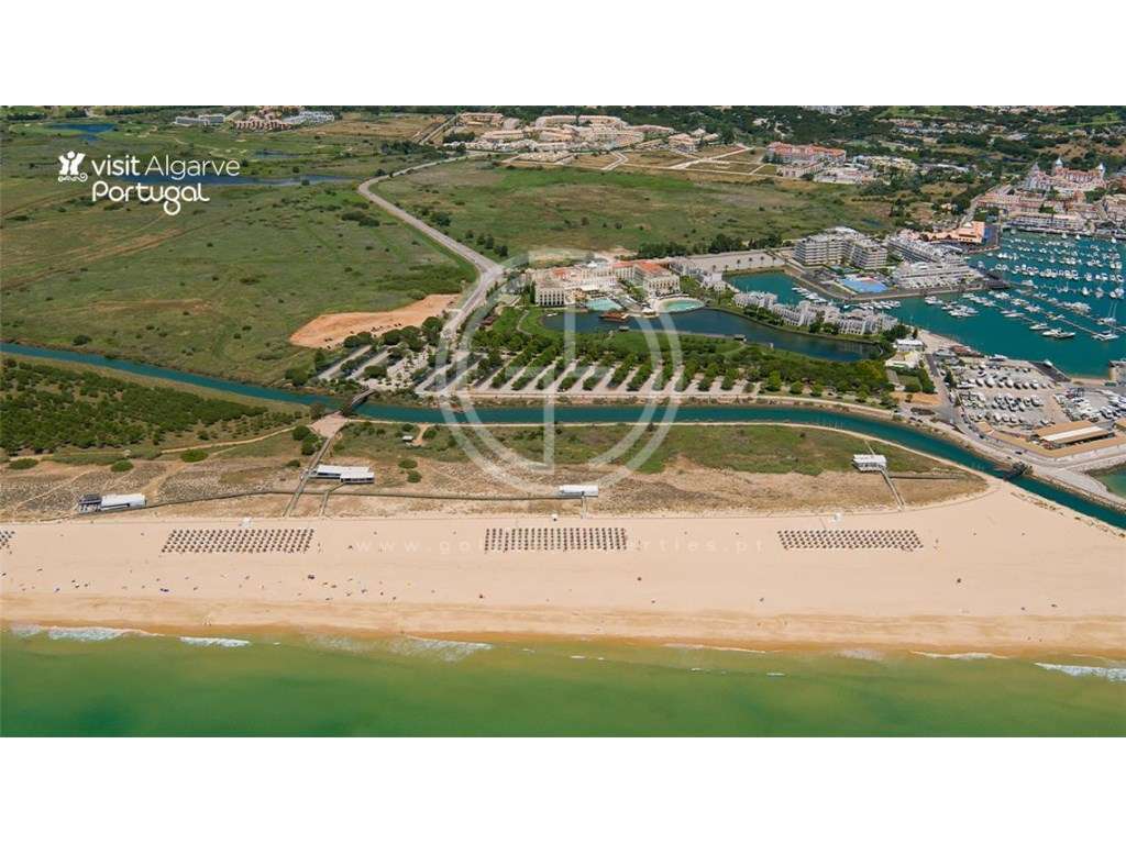 Terreno para Construção de apartamentos em Loulé - Grande imagem: 4/17