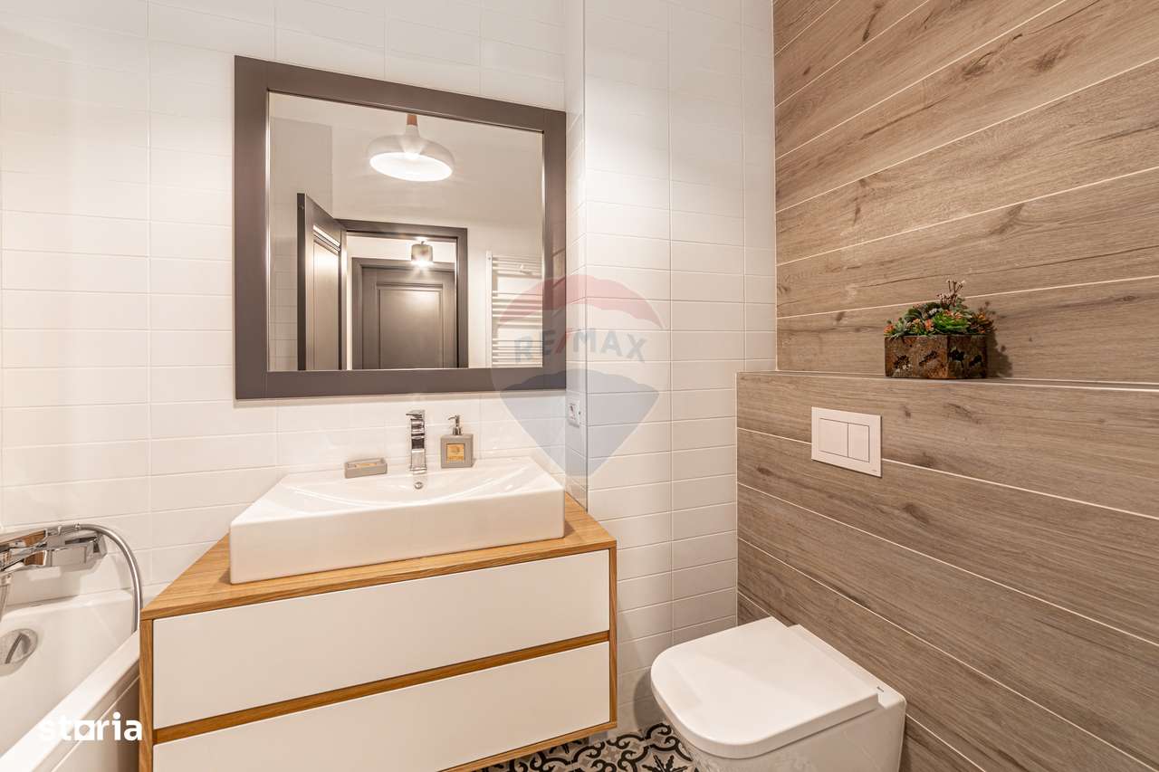 Apartament tip PENTHOUSE cu 3 camere de vânzare, ADORA PARK zona UTA-15