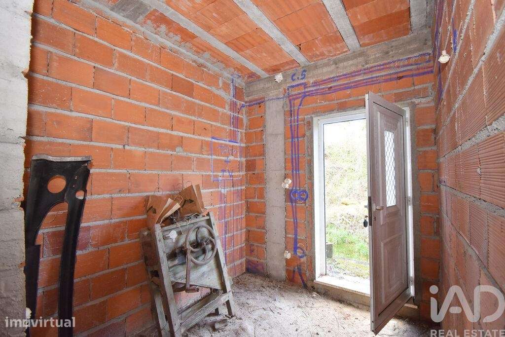 Terreno para construção em São Miguel, Santa Eufémia e Rabaçal - Grande imagem: 3/36