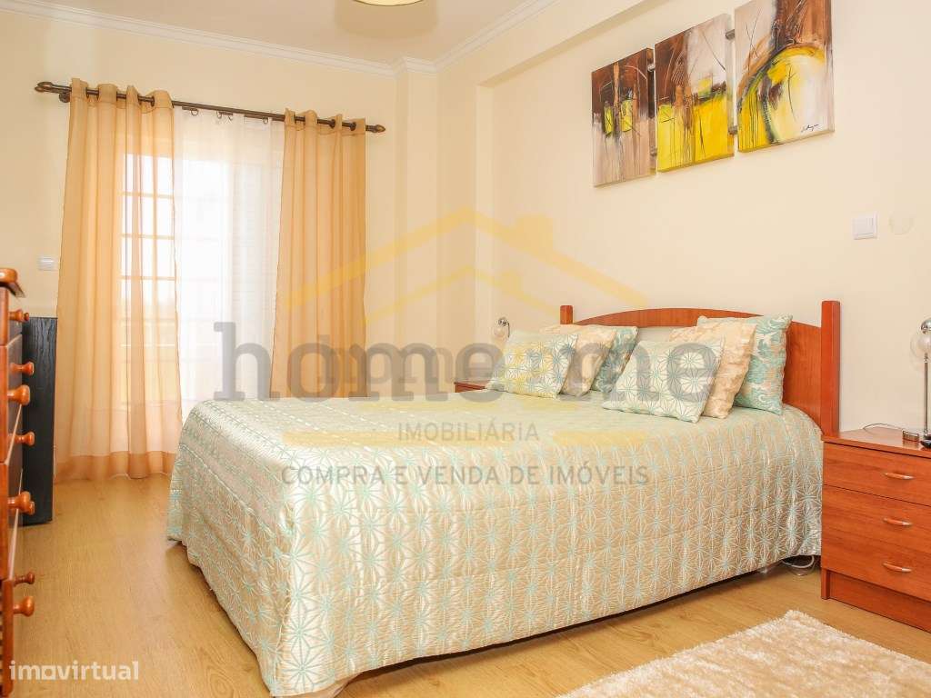 Fantástico Apartamento T2 com 2 varandas e arrecadação-6