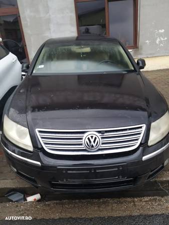 Dezmembram Volkswagen Phaeton din 2006, 3.0 TDI - 1