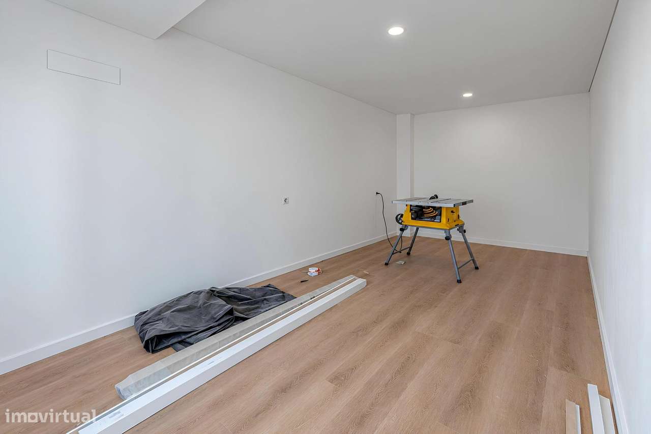 Moradia Térrea T3 Totalmente Remodelada | Espaço Exterior | Vila...-2