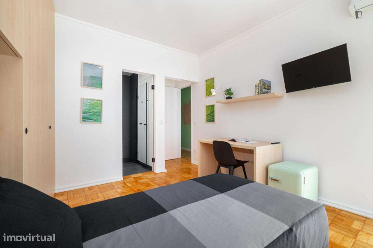 Quarto - localizado em Leiria - Grande imagem: 5/6
