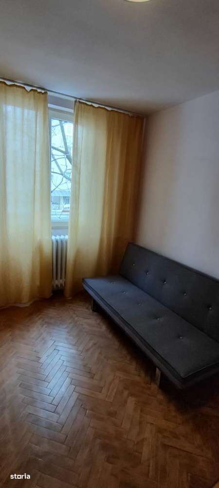 Garsoniera cu baie comuna langa Facultatea de Medicina - Imagine principală: 3/8