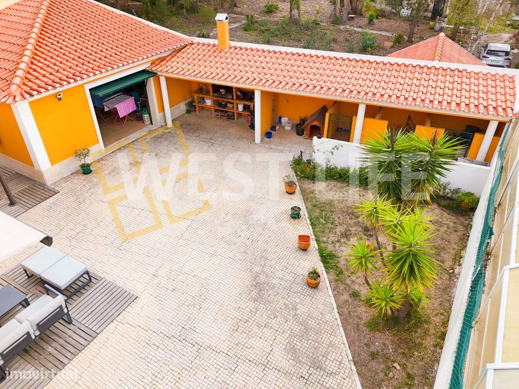 Moradia Independente T4 - Com magnificas zonas de lazer e excelente... - Grande imagem: 5/44