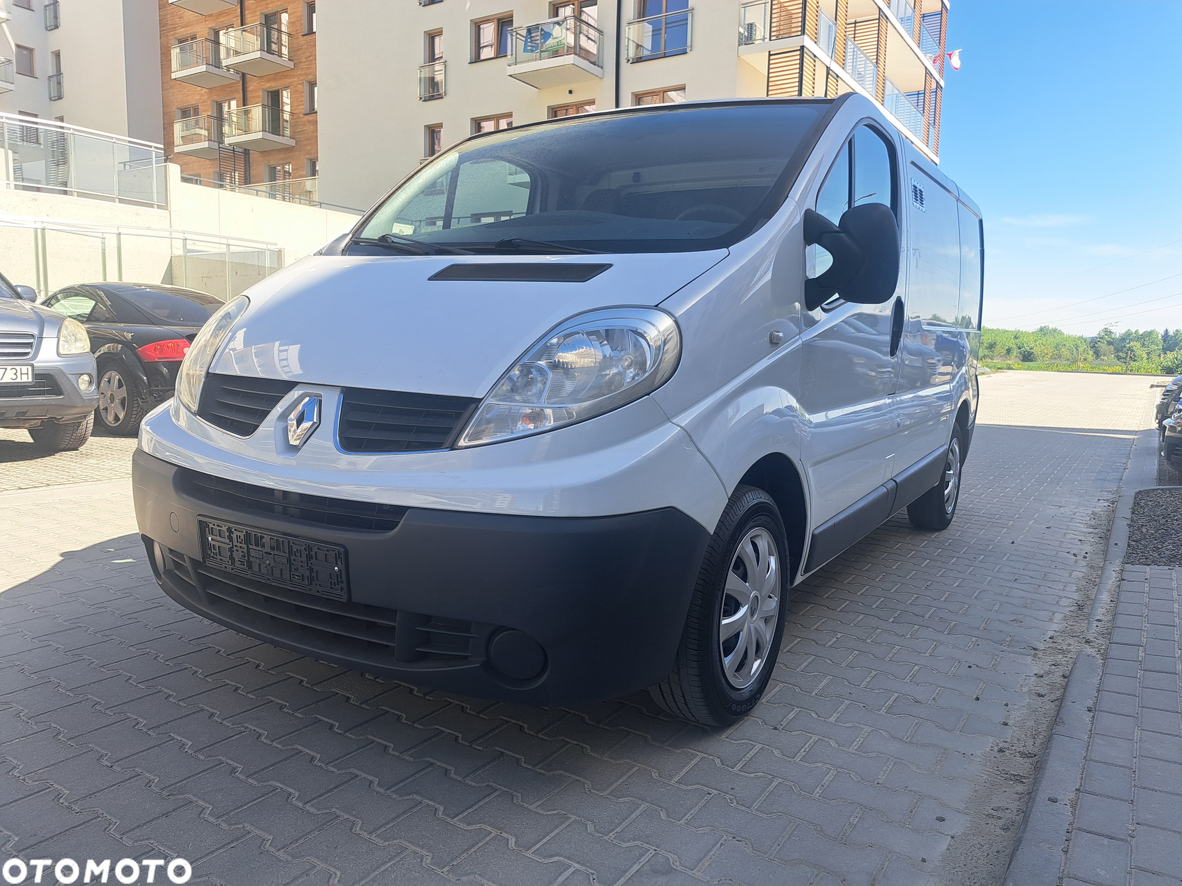 Renault Trafic - 1