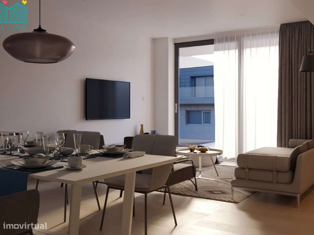 Apartamento T3 com Lugares de Garagem no Cais de São Roque - Grande imagem: 4/23