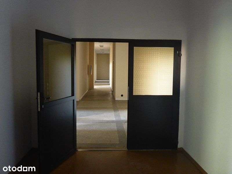 Lokal ul. Broniewskiego 23, DOSTĘPNY OD ZARAZ !!!-5