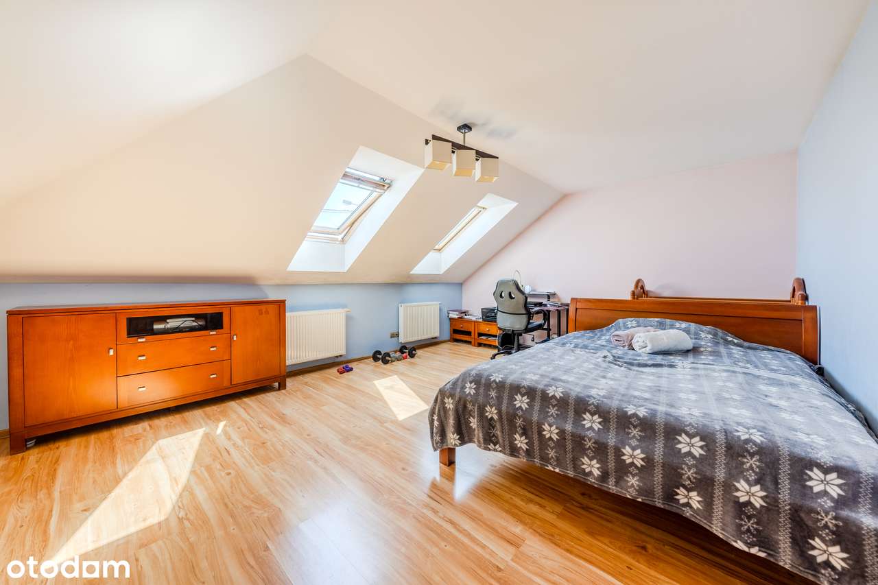 Wyjątkowy dom w Ludwikowie-10