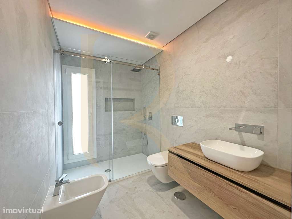 Apartamento T2 no Pinhal do General com Terraço, Parqueamento e Arr...-12