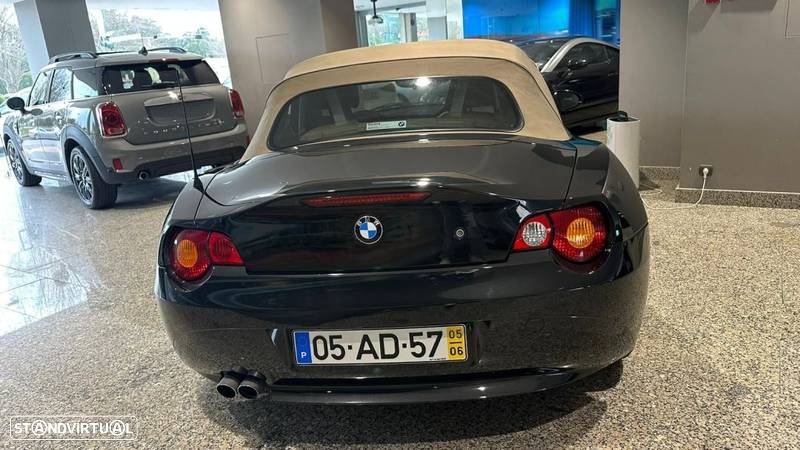 BMW Z4 2.2 - 6