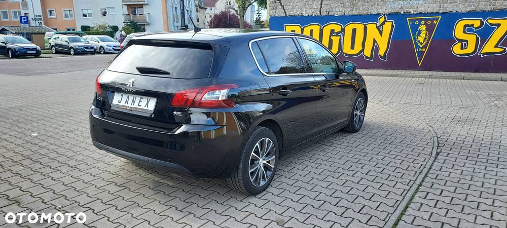 Peugeot 308 1.2 PureTech Business Line S&S - 7