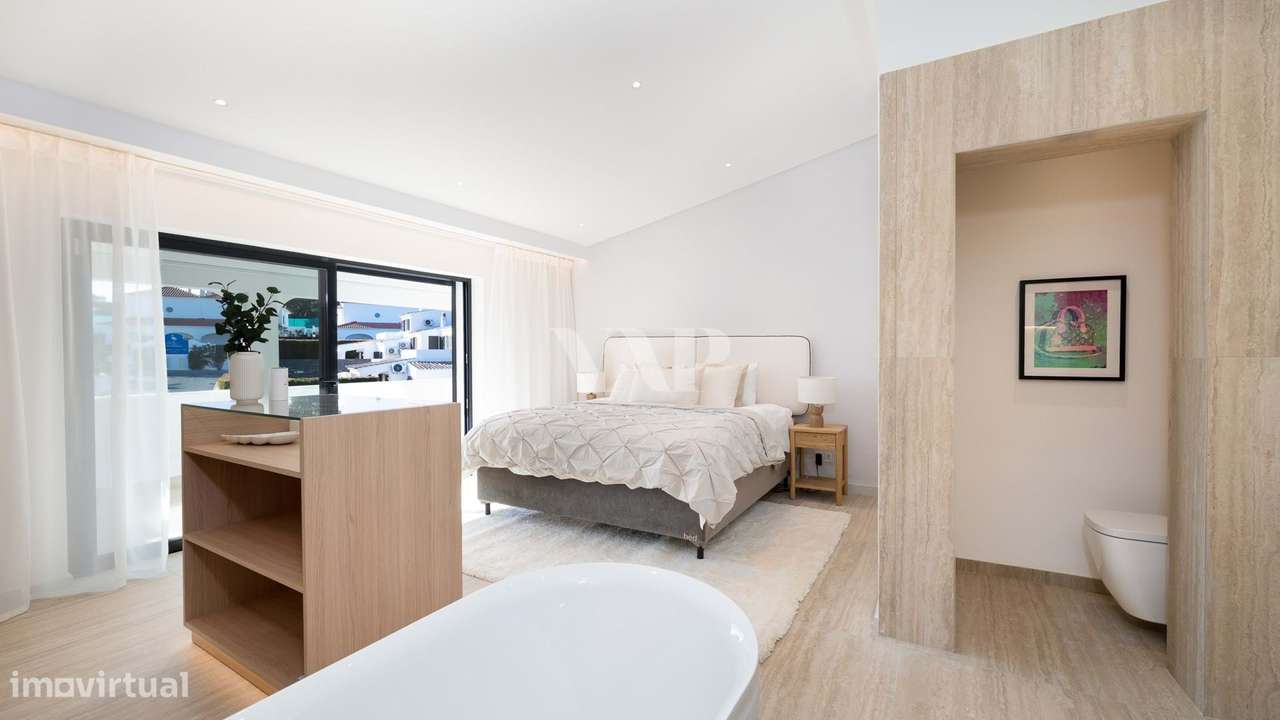 Moradia T4 Renovada com Piscina de Água Salgada em Vale do Garrão, Val - Grande imagem: 4/29