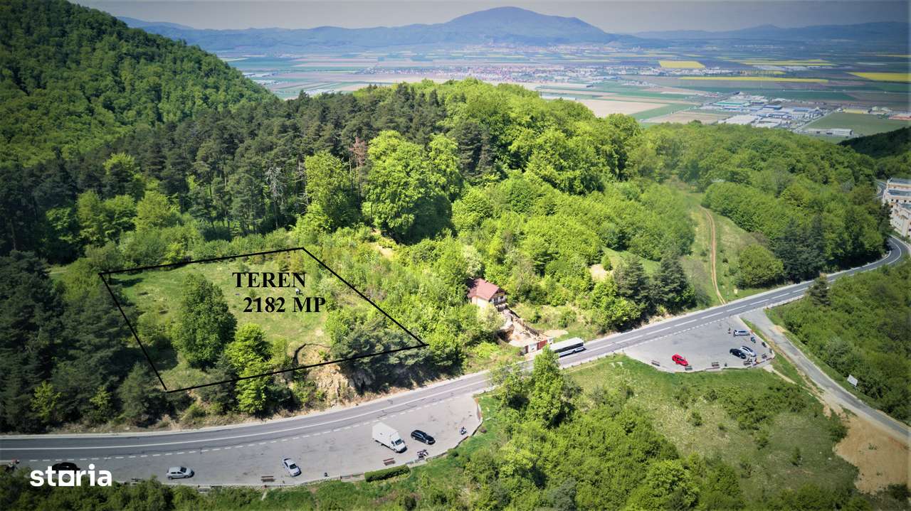 Teren unic pe Calea Poienii, deasupra parcarii de la belvedere-10