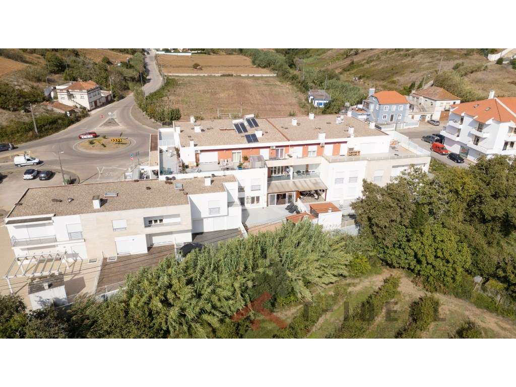 Apartamento T2 com Terraço-33