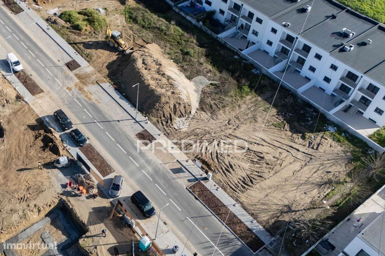 Moradia Térrea T4 em Estrutura – Soutelo, Vila Verde - Grande imagem: 3/23