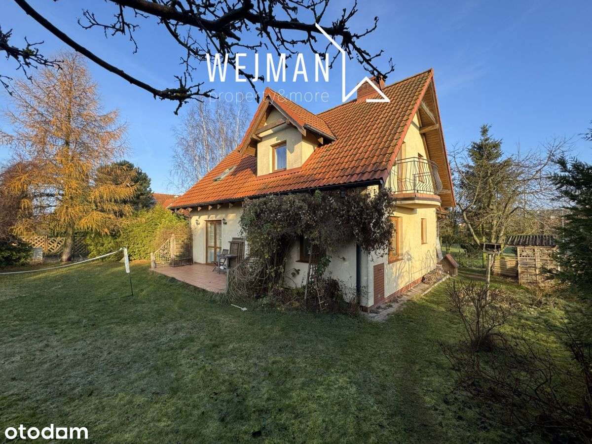 Przytulny i kameralny dom z zadbanym ogrodem-5