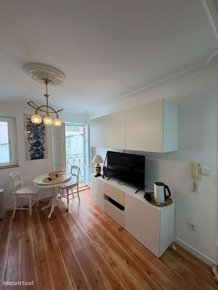 Apartamento T1 - Calçada do Monte Graça-8