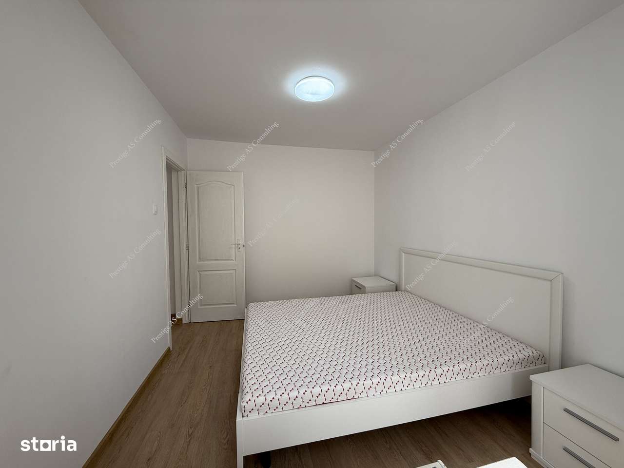 Apartament 3 Camere Renovat | Etaj 1 | Dacia - Imagine principală: 2/17