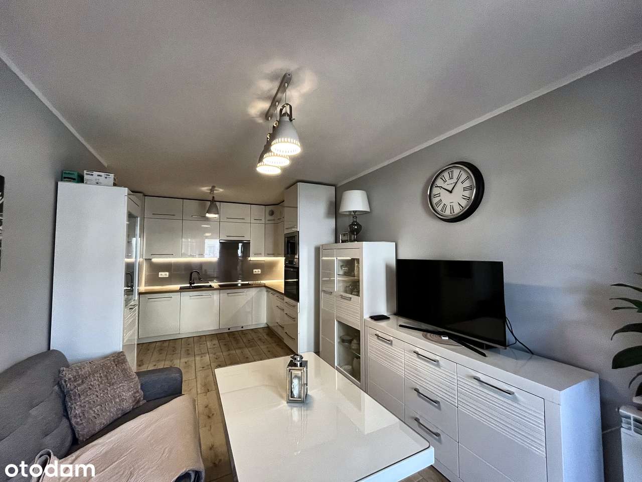 48,06 m²|niski czynsz|ogrzewanie podłogowe|balkon|klimatyzacja|winda-2