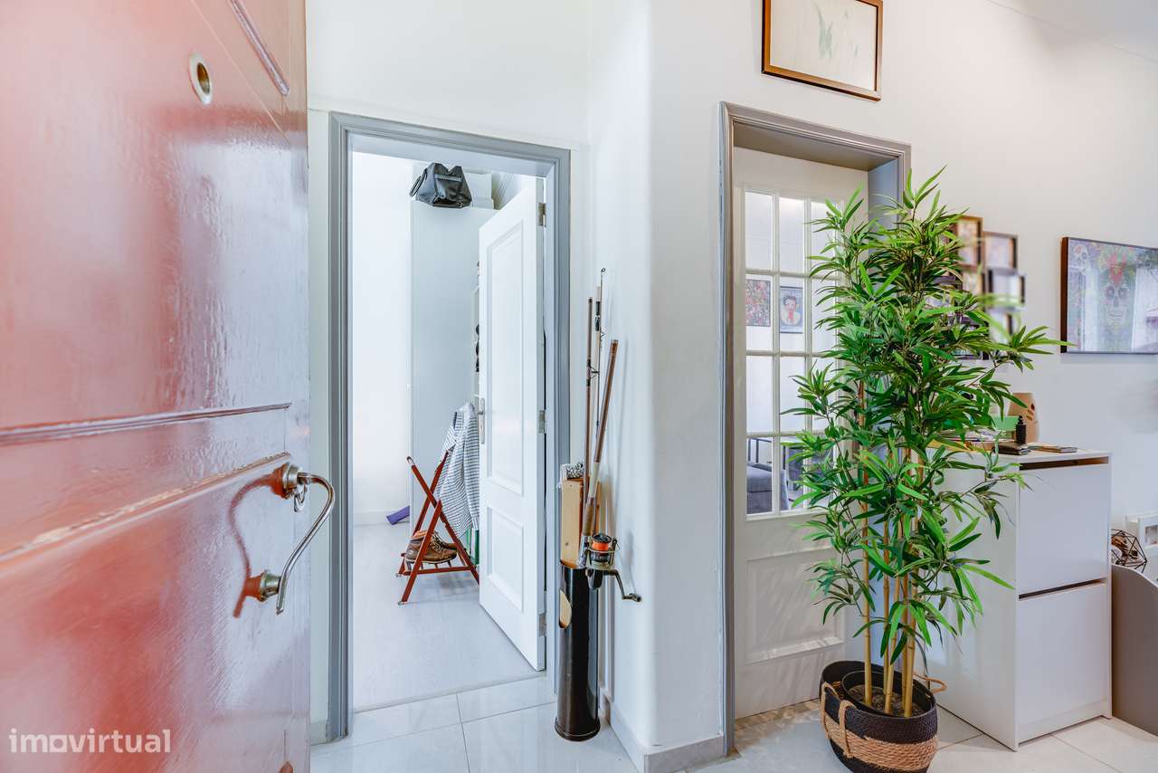 APARTAMENTO T2 | 66 M² | MINA DE ÁGUA - Grande imagem: 2/18