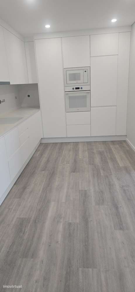 Moradia nova em construção.-16