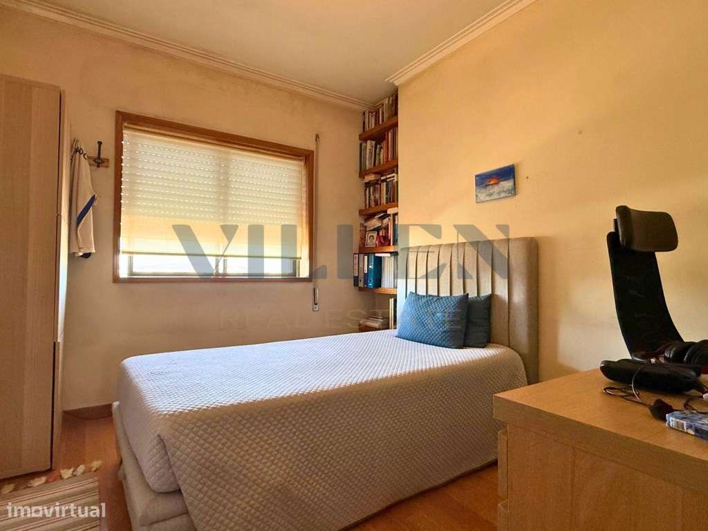 Apartamento T3 no Centro da Trofa com Garagem-19