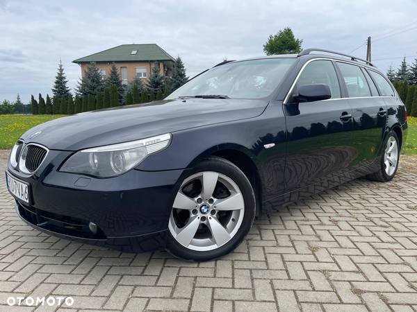 BMW Seria 5 525d - 26