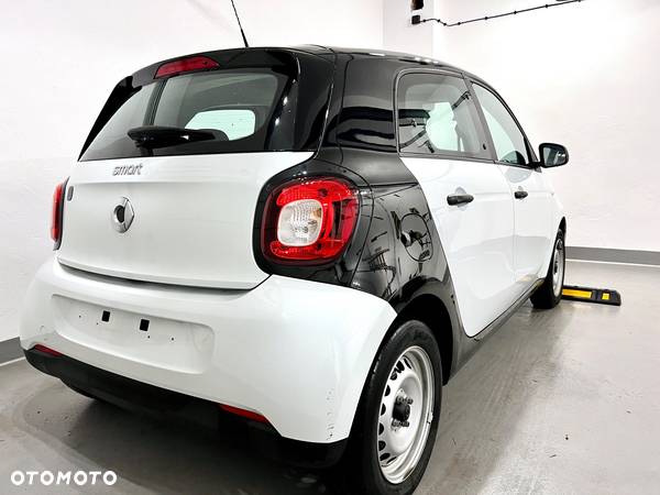 Smart Forfour EQ - 9