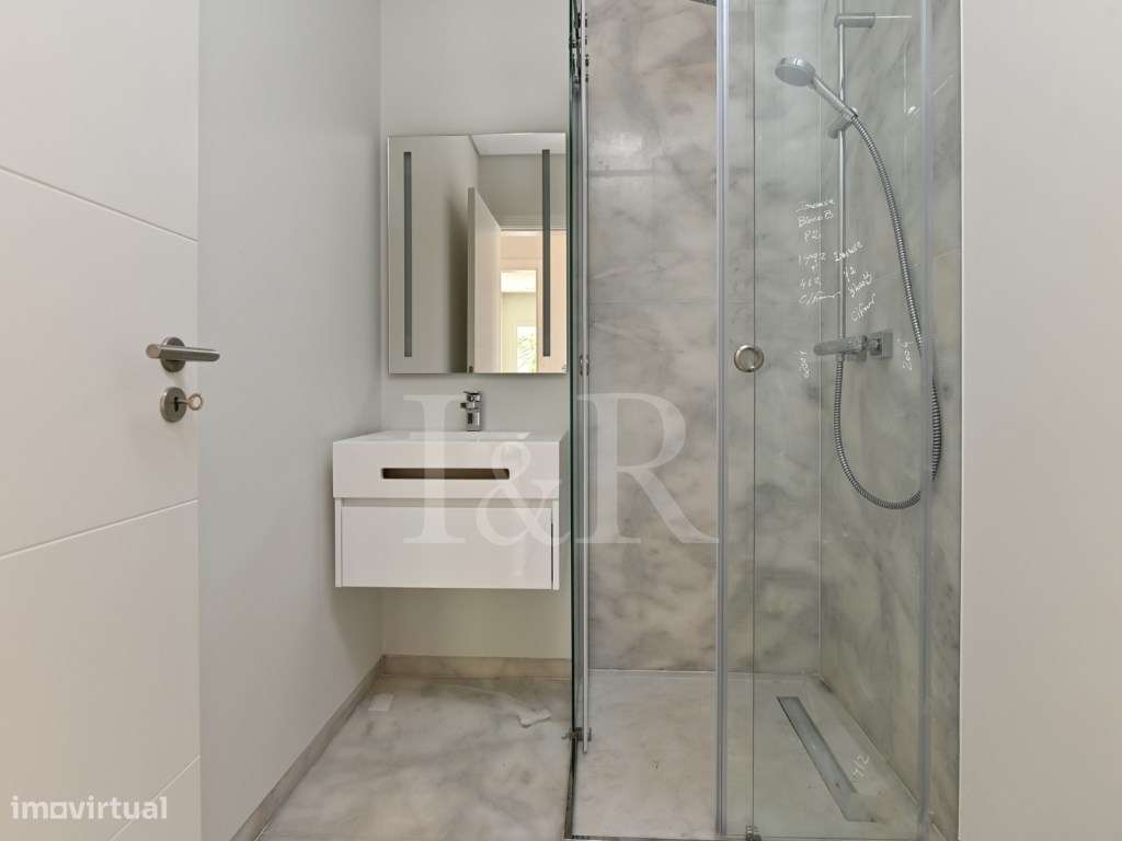 Apartamento T3+2 duplex com varanda e estacionamento, São João do E... - Grande imagem: 5/31