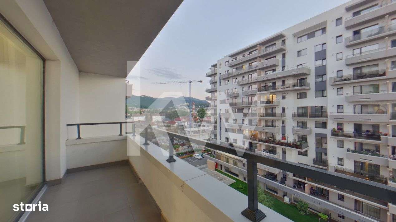 Garsoniera generoasa zona centrala cu garaj subteran - Imagine principală: 2/11