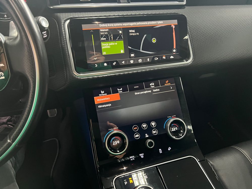 Land-Rover Range-Rover-Velar