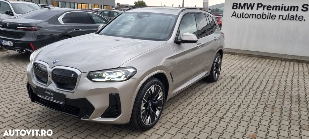 Second hand BMW iX3 - 63 665 EUR, 7 500 km - Autovit