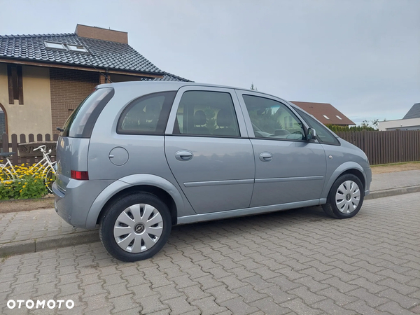 Opel Meriva 1.6 Cosmo - 4