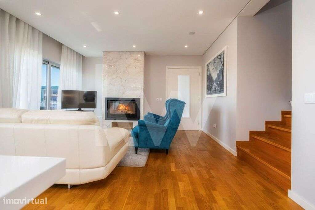 Moradia T4 | Arquitetura moderna | Piscina | a 700 metros da Praia de - Grande imagem: 5/60