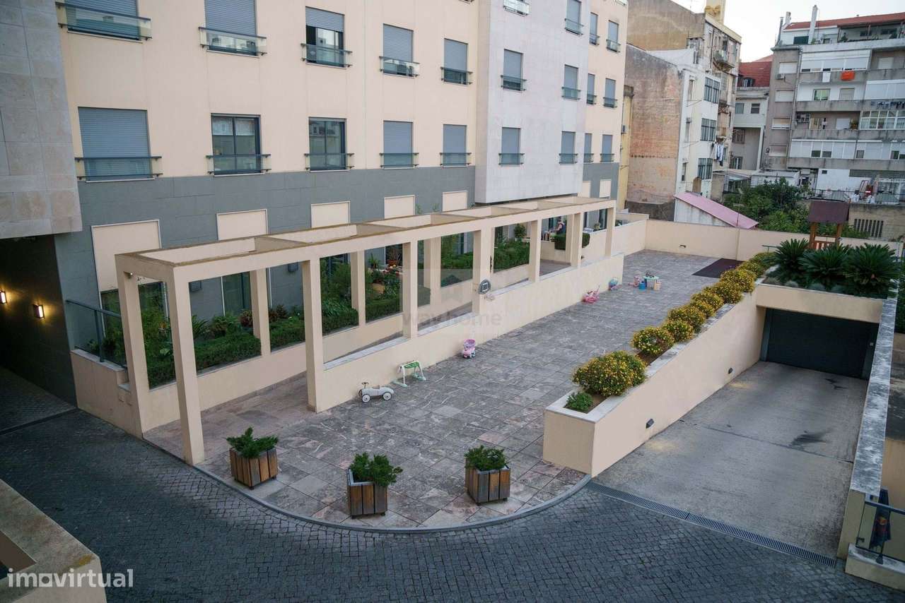 Apartamento T3 | Condomínio Privado Páteo Sá Miranda | Alto de Sto. Am-0