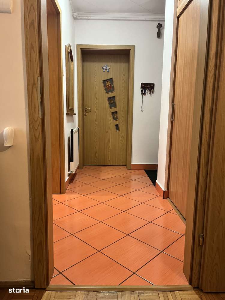 Comision 0%. Ap. 3 camere, mobilat, utilat, parcare, aer conditionat.-10