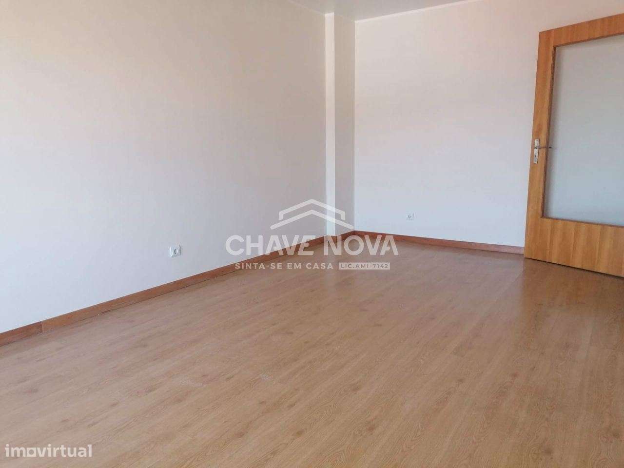 T2+1 c/ Lugar de Garagem em Vilar do Paraíso - Grande imagem: 5/25