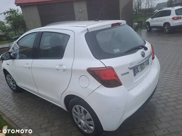 Toyota Yaris - 7