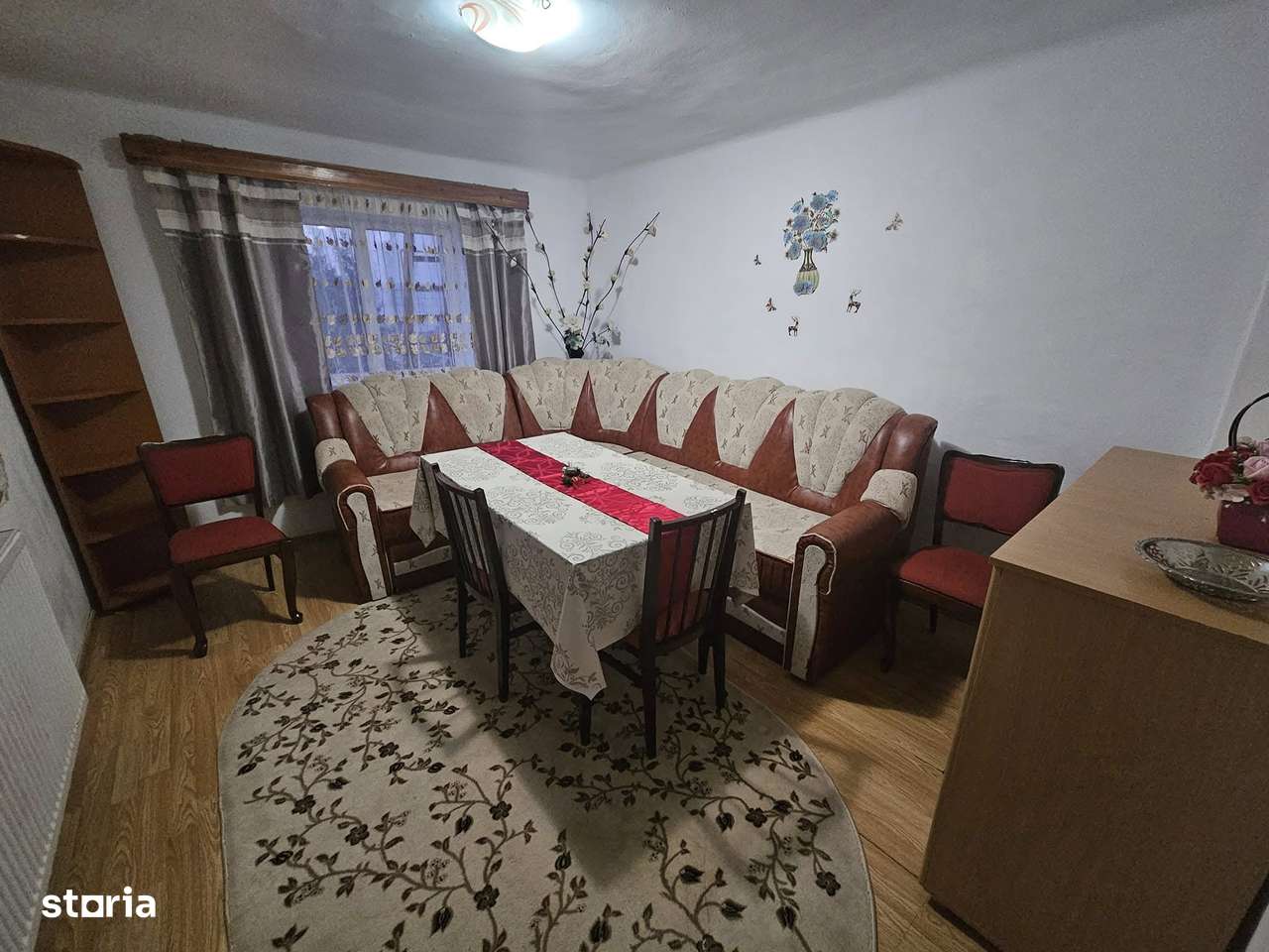 Casă de închiriat în Curtea de Argeș - Imagine principală: 1/7