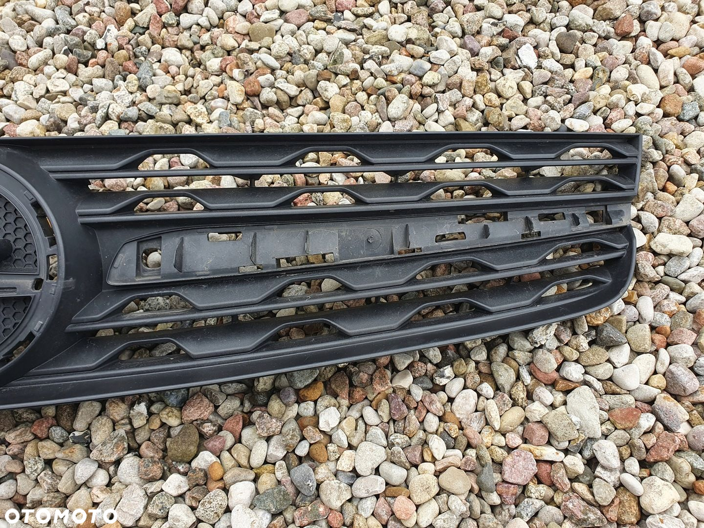 Grill atrapa Opel Vivaro C Zafira D rok 19- - 4