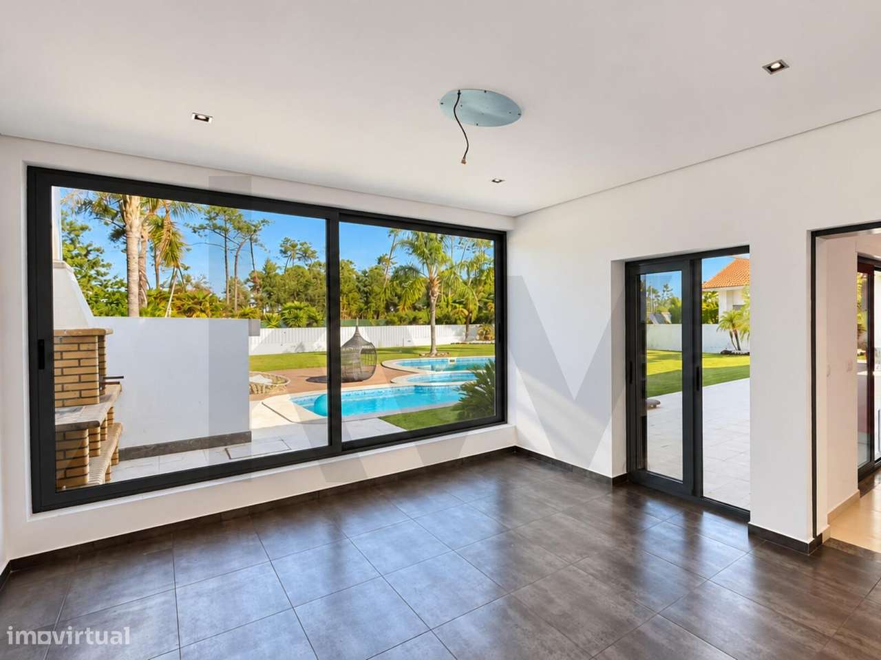 Moradia T4 com piscina e amplo jardim na Verdizela | Garagem para 4 vi-13