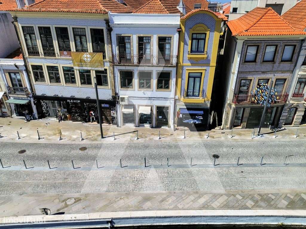 Loja no centro de Aveiro para venda e trespasse - Grande imagem: 3/27