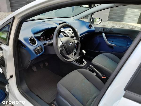 Ford Fiesta 1.25 Trend - 6