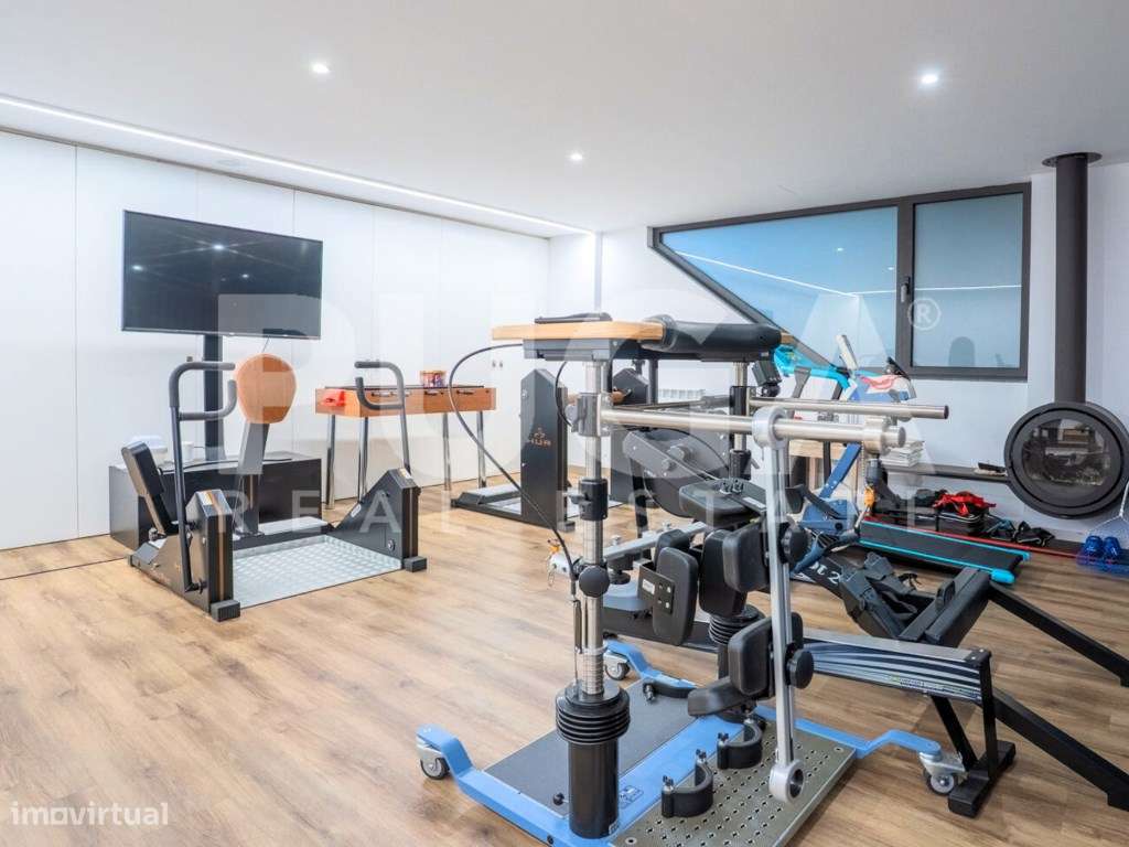 Moradia T3 na Madalena com Piscina Aquecida, SPA e Elevador | Pront...-12